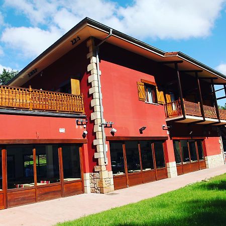 Txikierdi Alde Auto Check-In Hotel Oiartzun Buitenkant foto