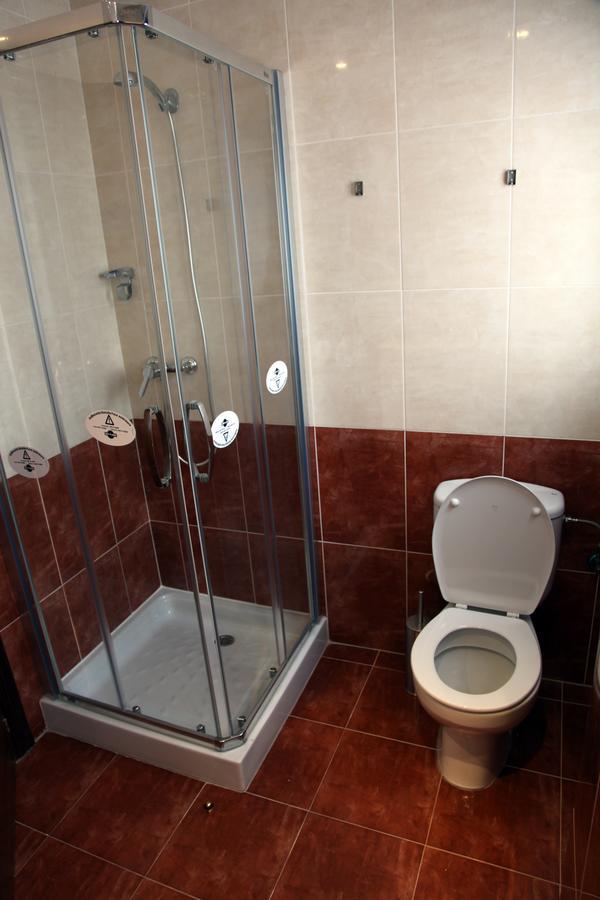 Txikierdi Alde Auto Check-In Hotel Oiartzun Buitenkant foto